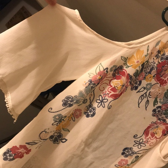 Coverlet - Picture 2 of 3